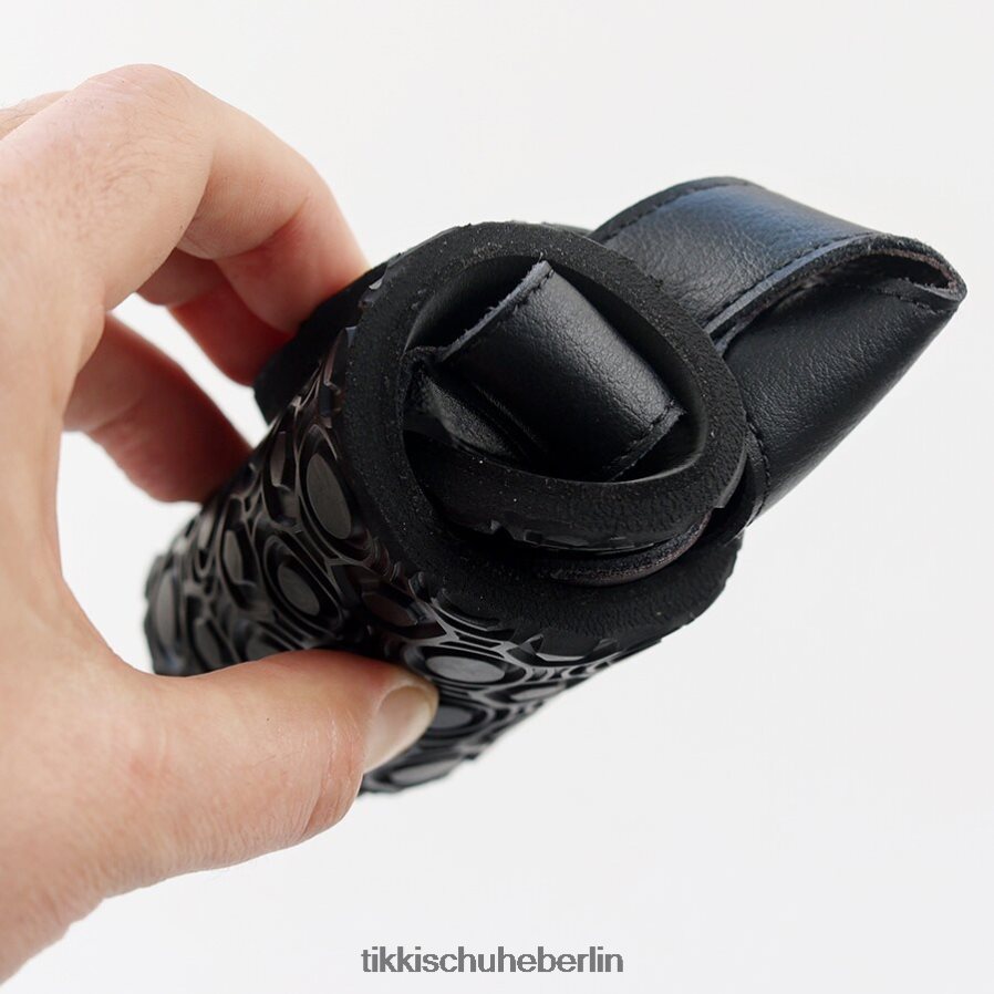 Tikki Erwachsene vegane Sandalen Soul v1 ZX0D4D244 Schuhwerk dunkel